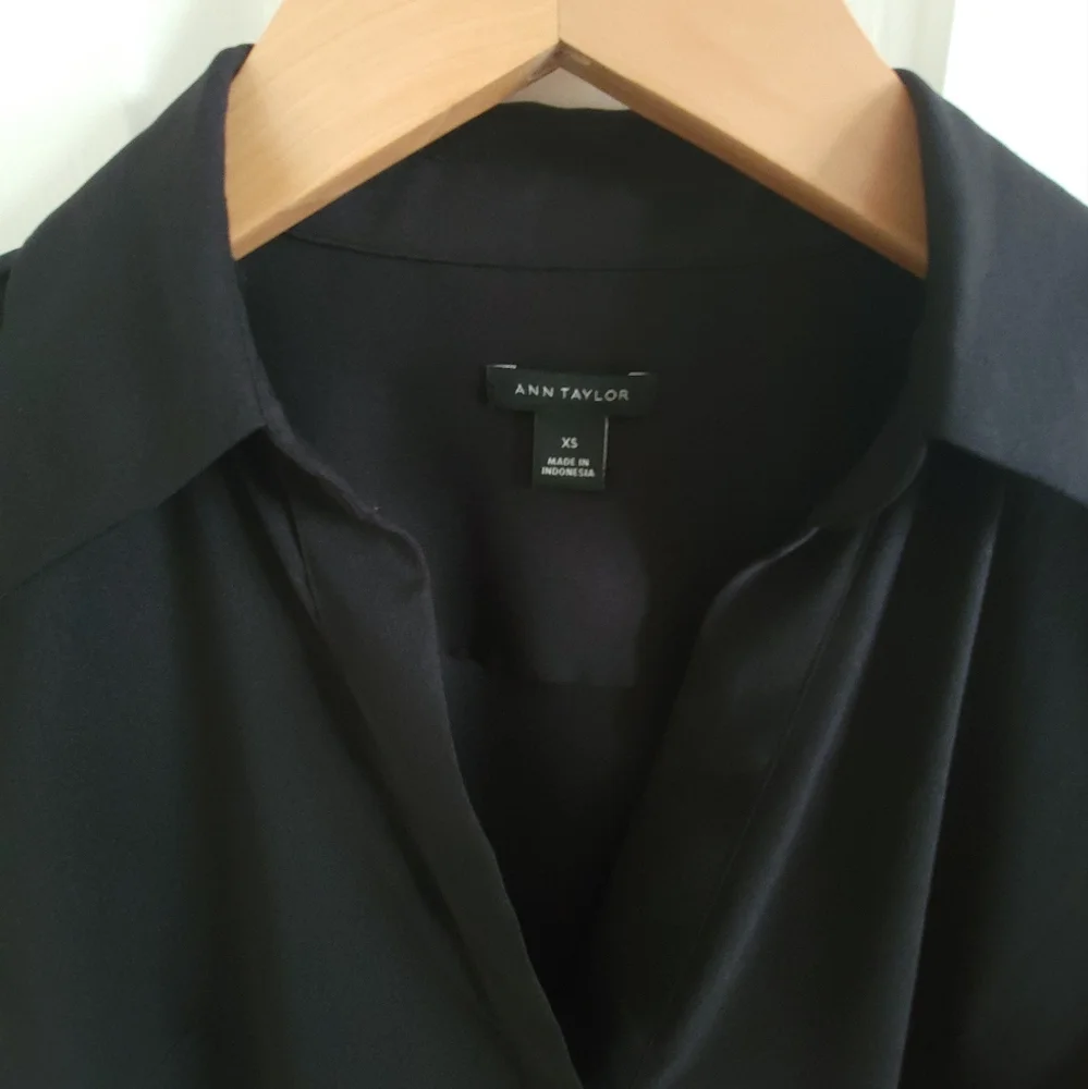 Ann Taylor Cream and Black Blouses (NWOT Black, NWT Cream) - Picture 8 of 16